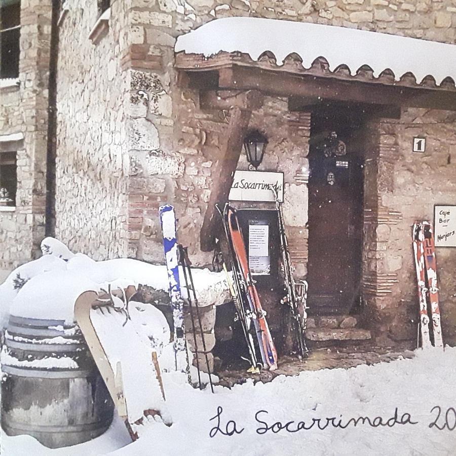 Cal Tous, La Socarrimada Villa Rojals Bagian luar foto
