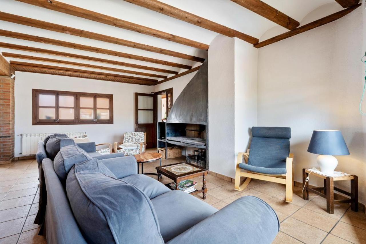 Cal Tous, La Socarrimada Villa Rojals Bagian luar foto
