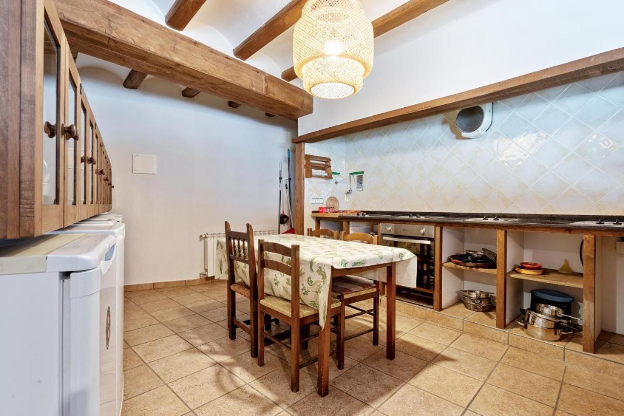 Cal Tous, La Socarrimada Villa Rojals Bagian luar foto