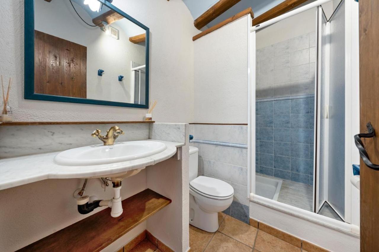 Cal Tous, La Socarrimada Villa Rojals Bagian luar foto