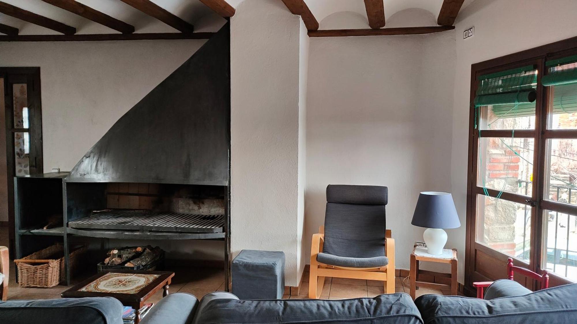 Cal Tous, La Socarrimada Villa Rojals Bagian luar foto