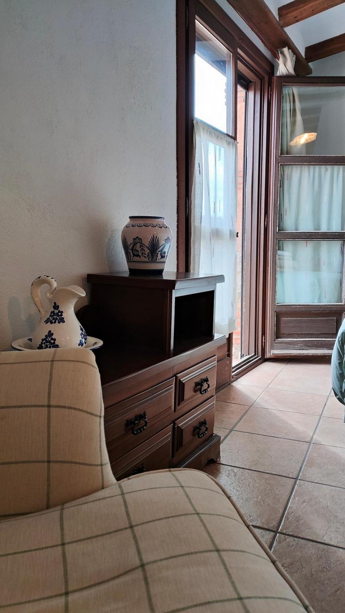 Cal Tous, La Socarrimada Villa Rojals Bagian luar foto